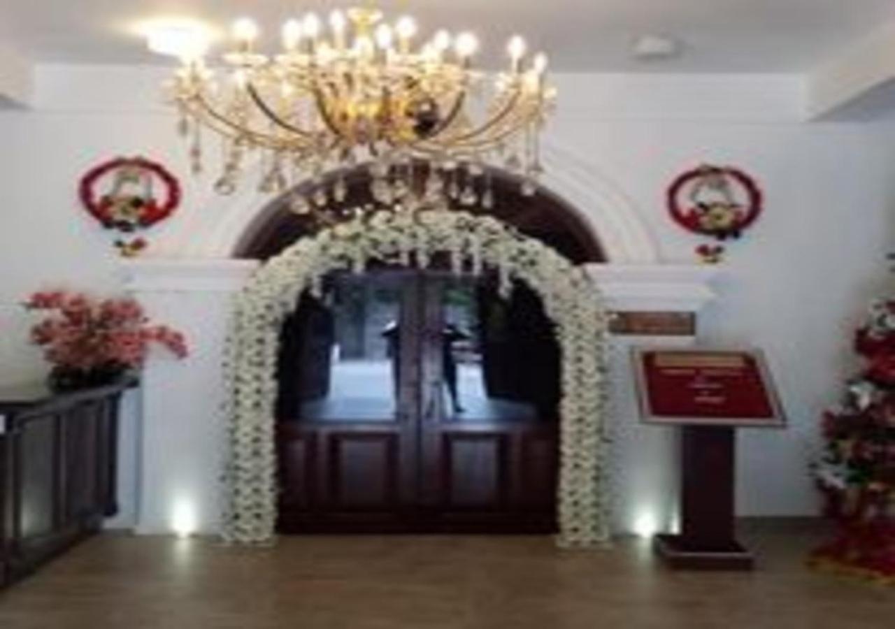 Garden Beach Hotel Kalutara Extérieur photo